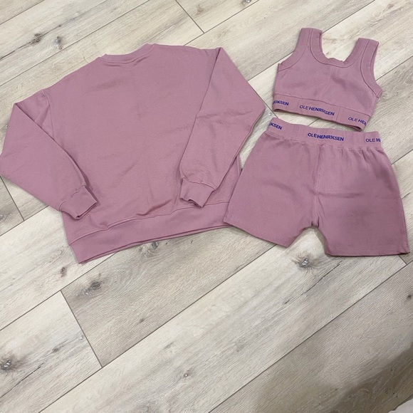 OLE HENRIKSEN SET - Picture 2 of 2